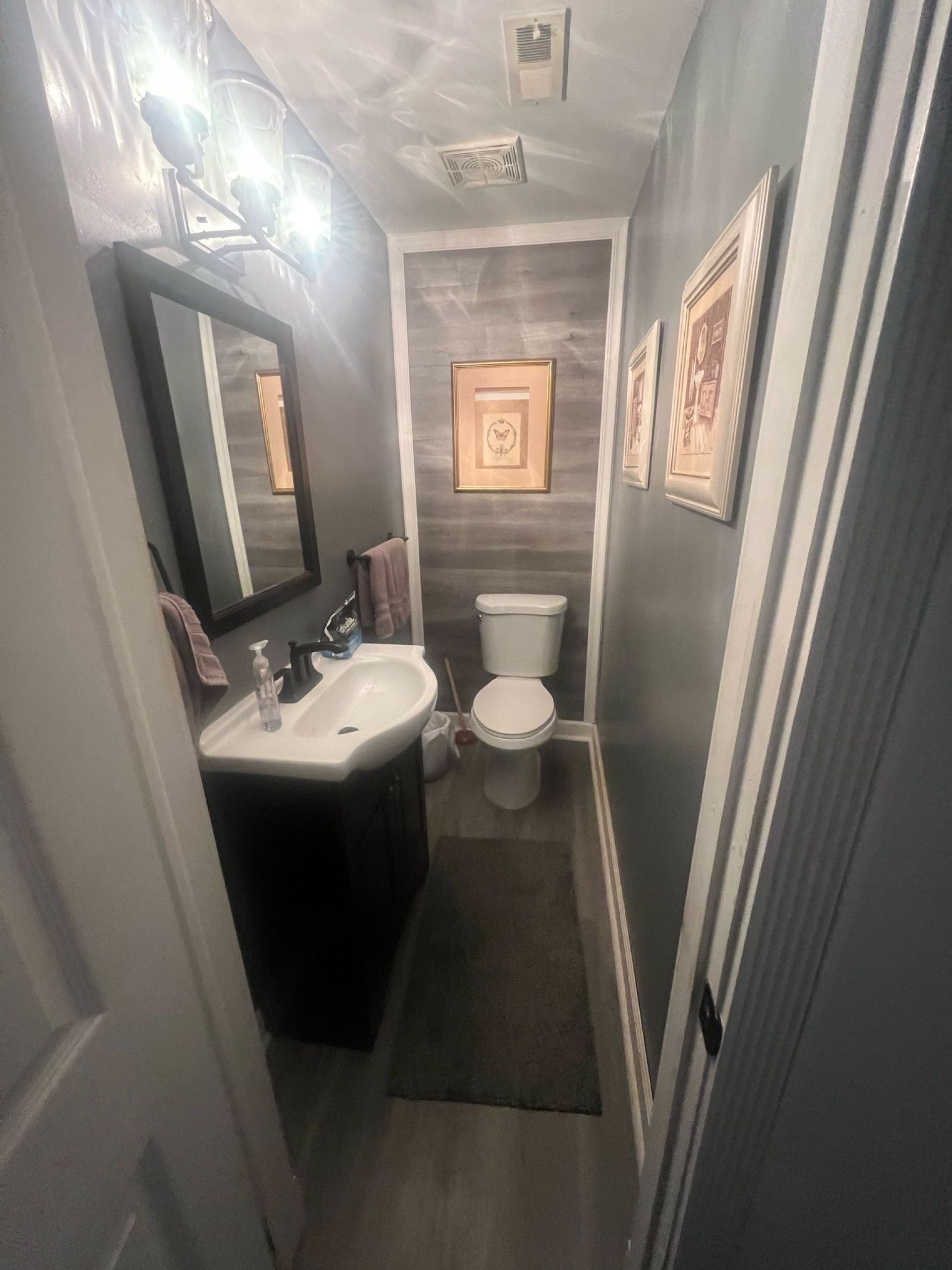 Small-bathroom-renovation